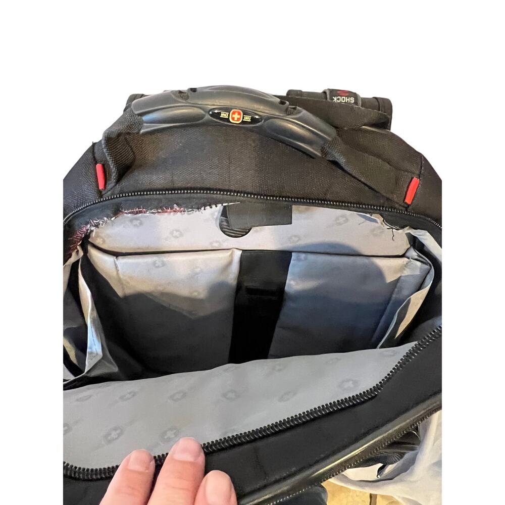 Swiss Gear Wenger Computer Backpack - Picture 4 of 5